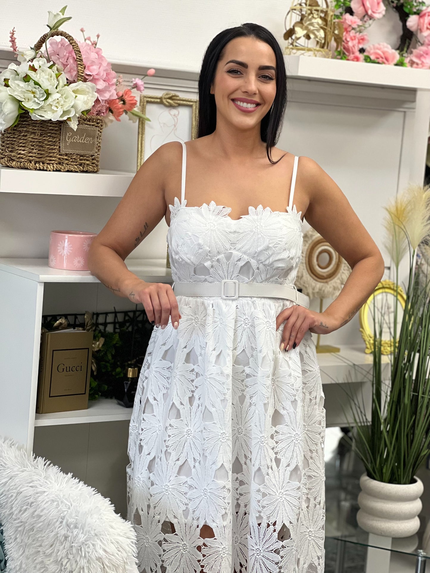 Rose ruha